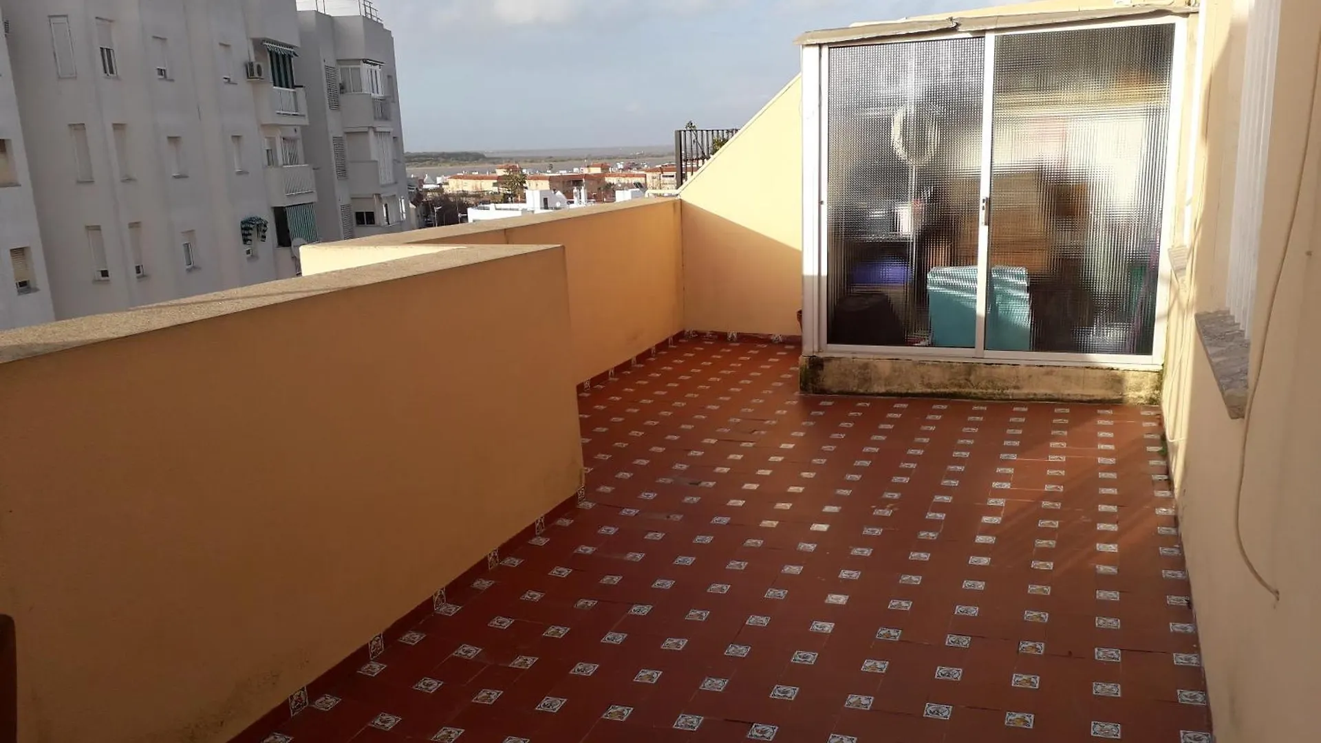 Atico Con Espectacular Terraza Con Vistas Magnificas A La Desembocadura Del Guadalquivir Apartman Sanlúcar de Barrameda